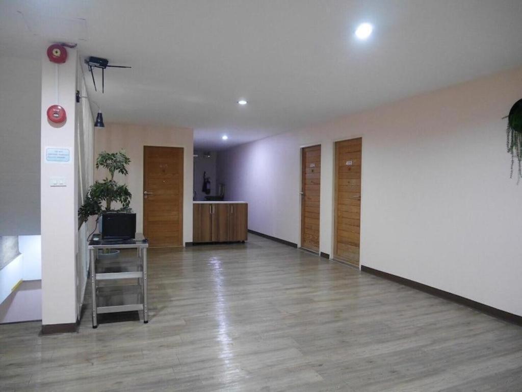 ผาภูมิ บูทิค เรสซิเดนซ์ Hotel กรุงเทพมหานคร ภายนอก รูปภาพ