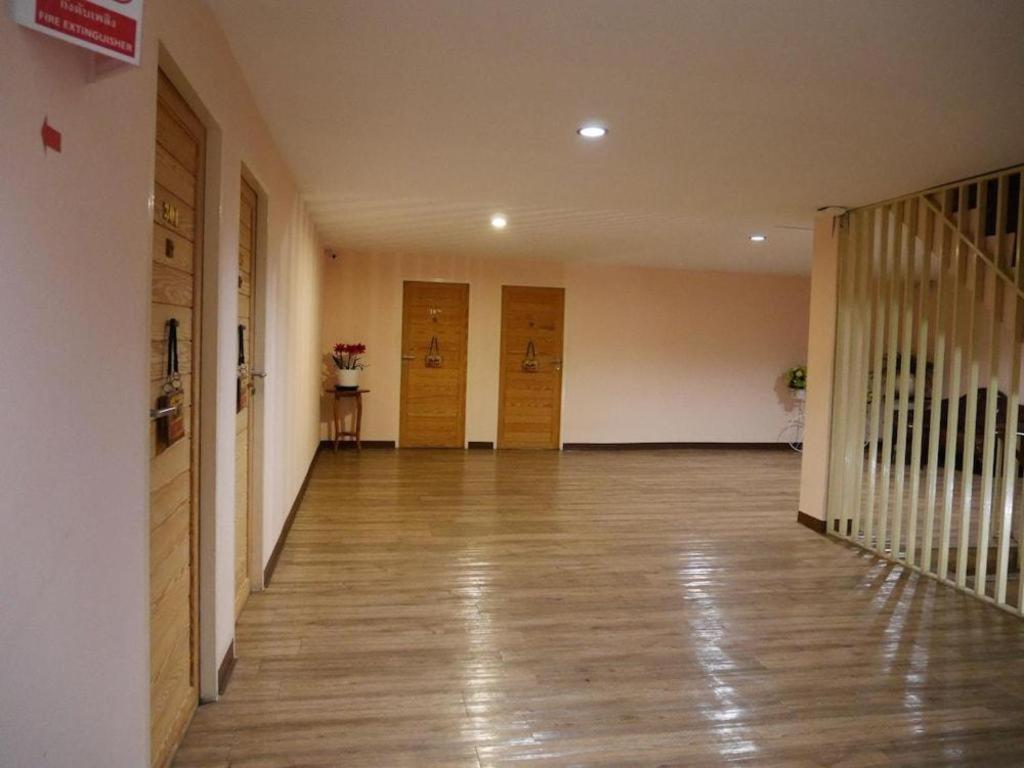 ผาภูมิ บูทิค เรสซิเดนซ์ Hotel กรุงเทพมหานคร ภายนอก รูปภาพ